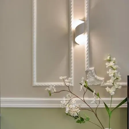 Charming New 2 Bedrooms With Aircon Appartamento Parigi